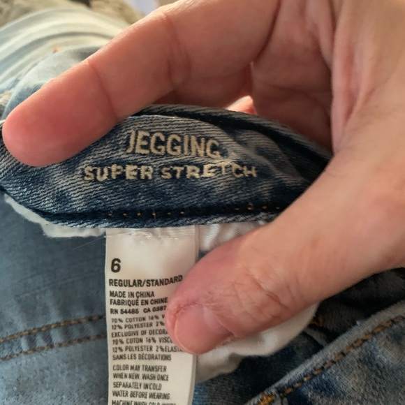 America Eagle Jeans - Picture 3 of 5
